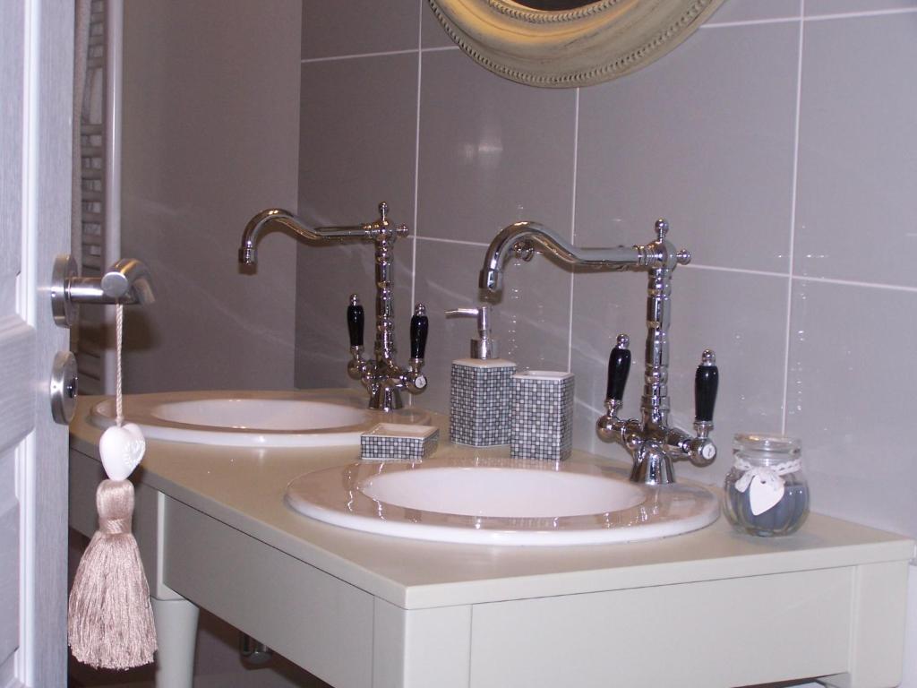La Gentilhommiere Bed and Breakfast Chantepie Exteriör bild