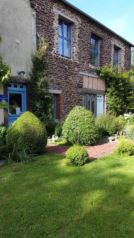 La Gentilhommiere Bed and Breakfast Chantepie Exteriör bild